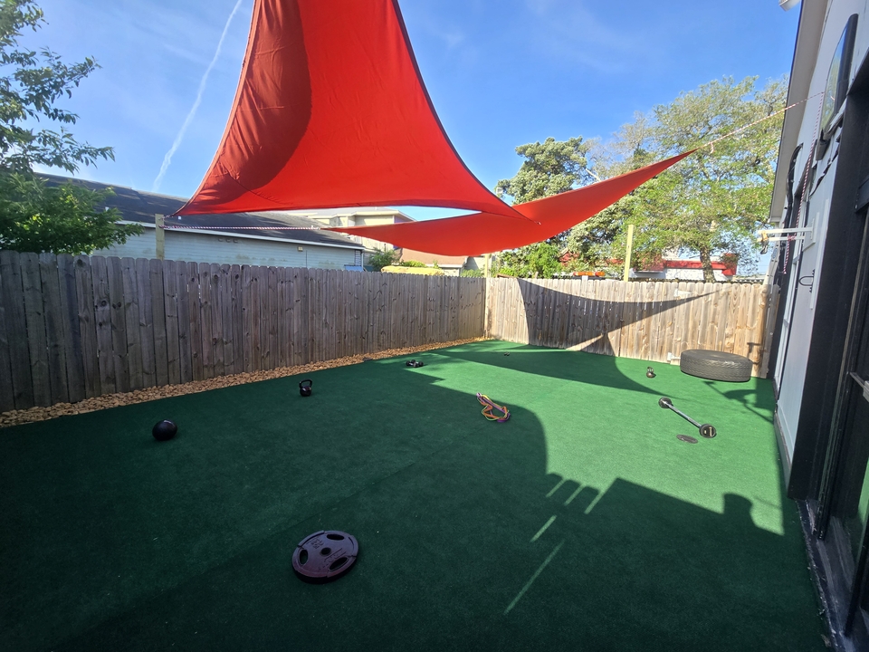  Muscleworx Fitness Center