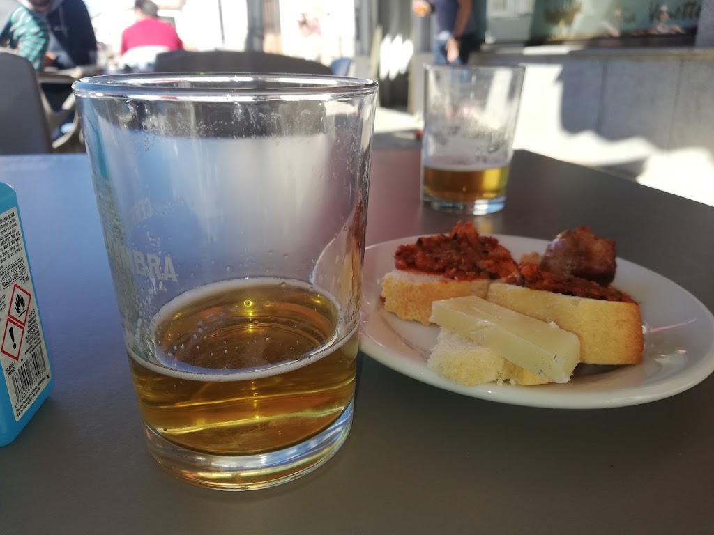 Via Venetto — Comida y bebida