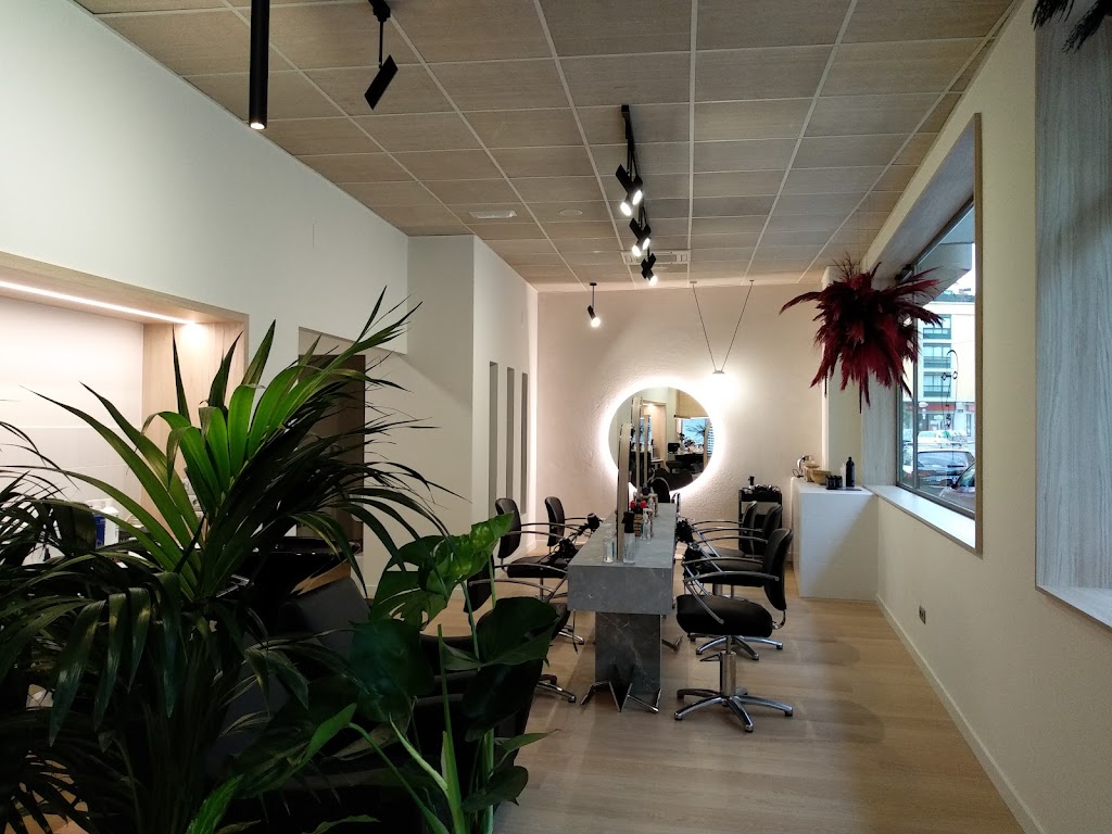 Peluqueria Unisex Branco E Negro