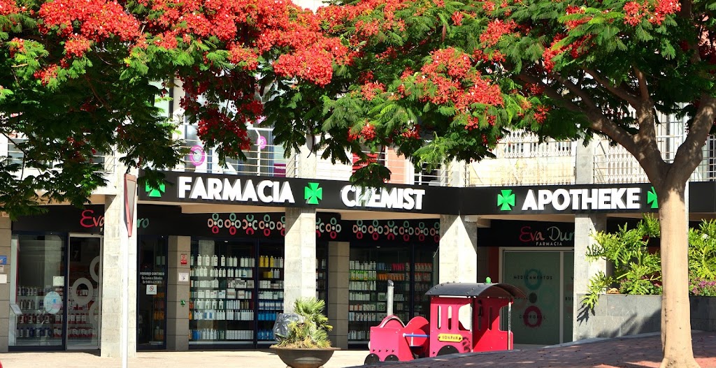 Farmacia Eva Duro — Del propietario