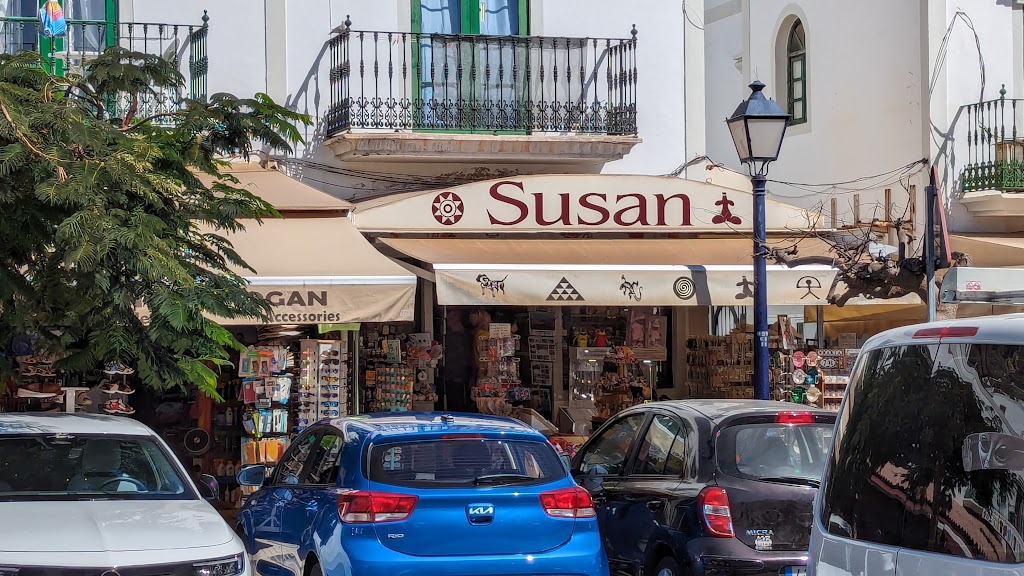 Susan Souvenirs