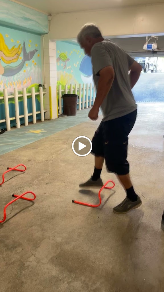  (Alex Fuentes) ModernMuscle Fitness