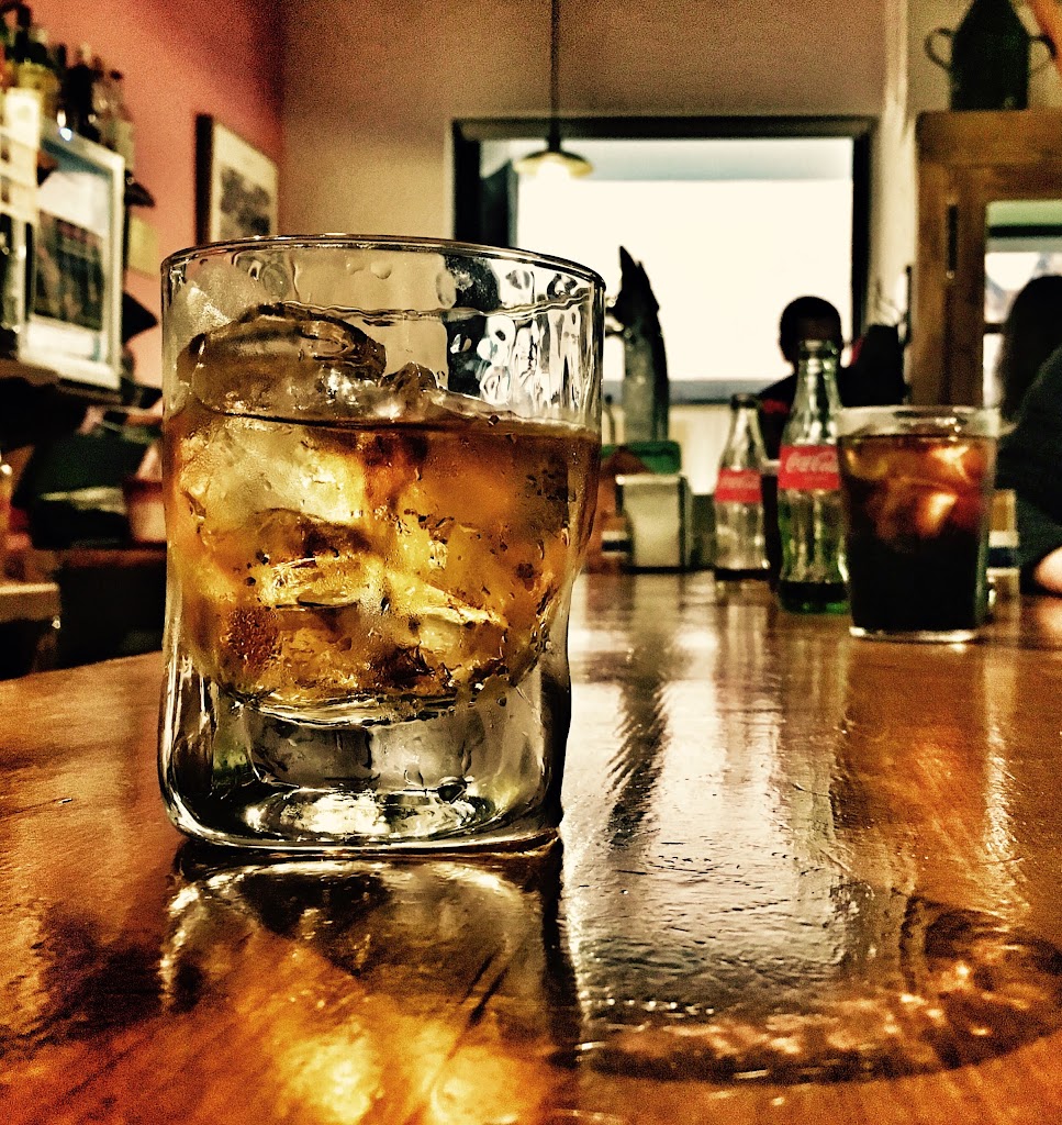 CAFE-BAR TROTACONVENTOS — Comida y bebida