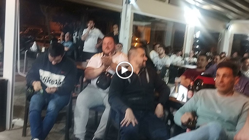 Restaurante La Casona De La Vera. — Videos