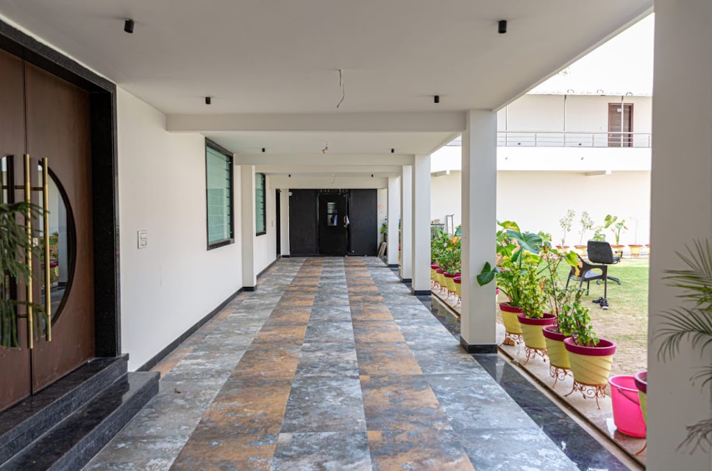 Hotel Shagun Palace