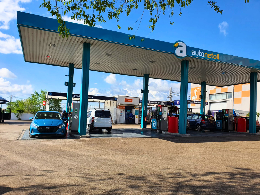 Autonetoil Son Rossinyol — Surtidor de combustible