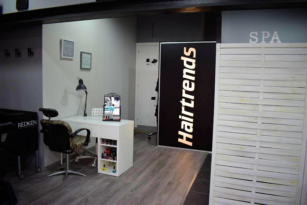 Hairtrends Manresa — Exterior