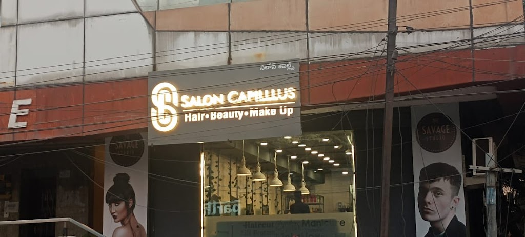 Salon Capillus