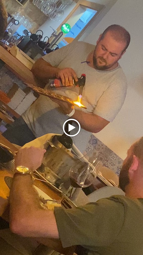 Restaurante M'encanta Coqueria Oliva — Videos