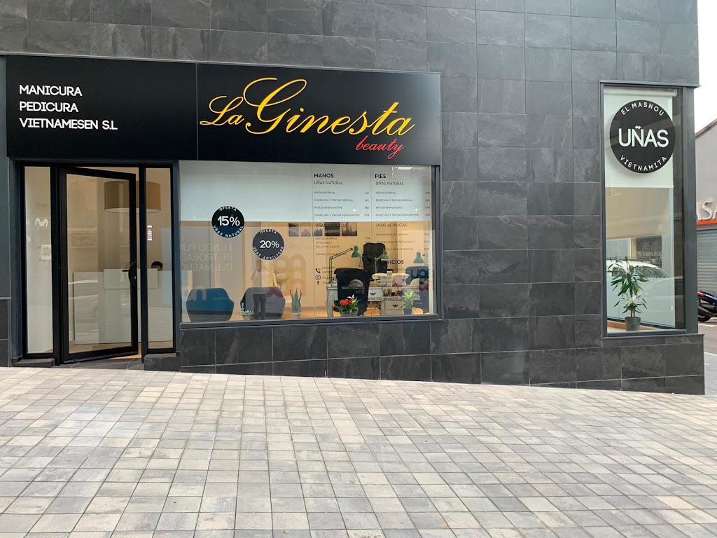La Ginesta Beauty — Exterior