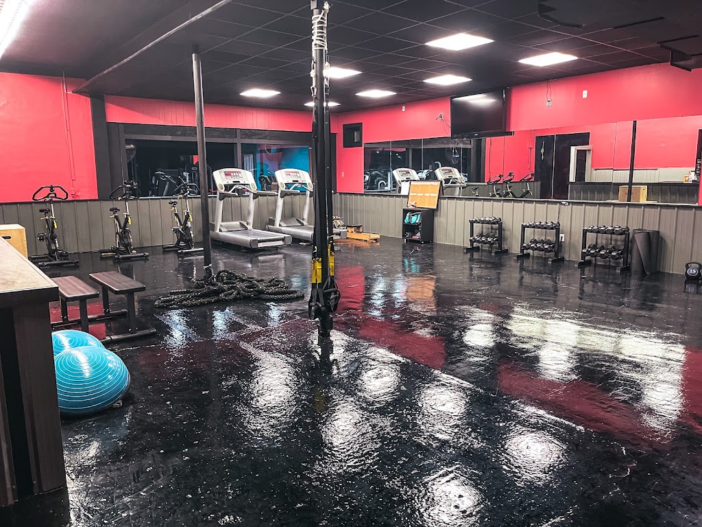  MOTIVATE. Women's Fitness