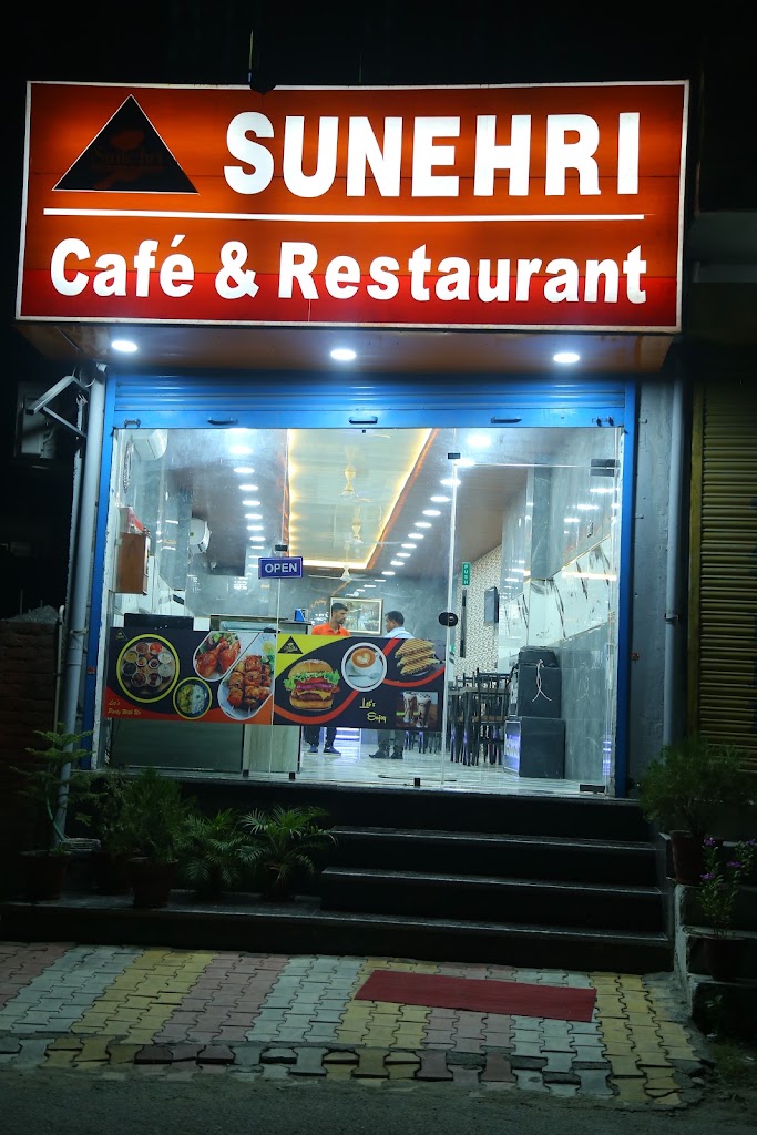 Sunehri Cafe Restaurant