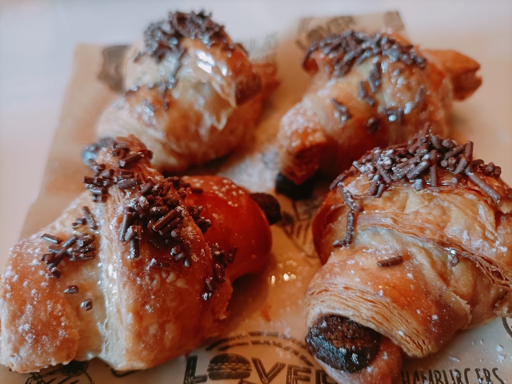 BAR CALAFELL — Comida y bebida
