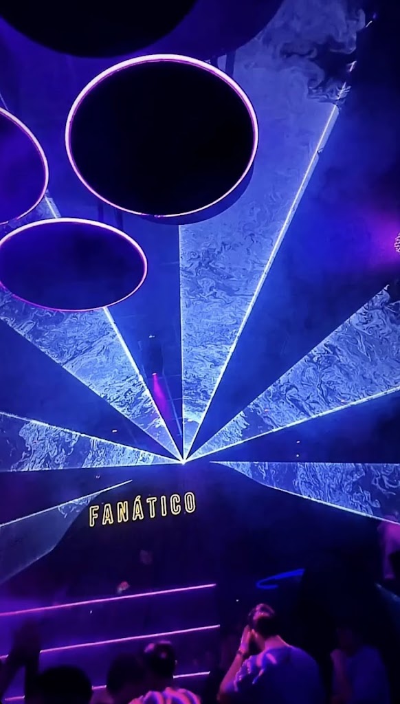 DISCOTECA FANATICO