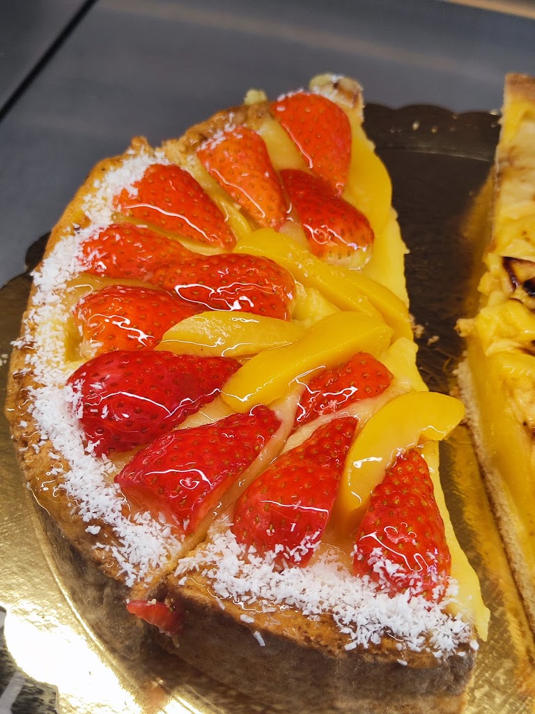 Pasteleria cafeteria La Delicia — Comida y bebida