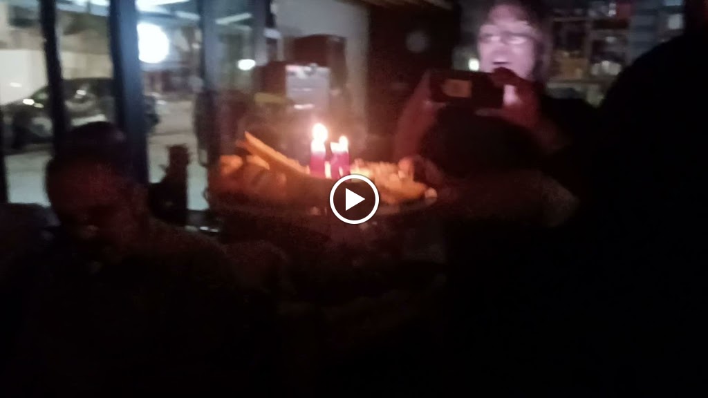 Restaurante Las Palmeras — Videos