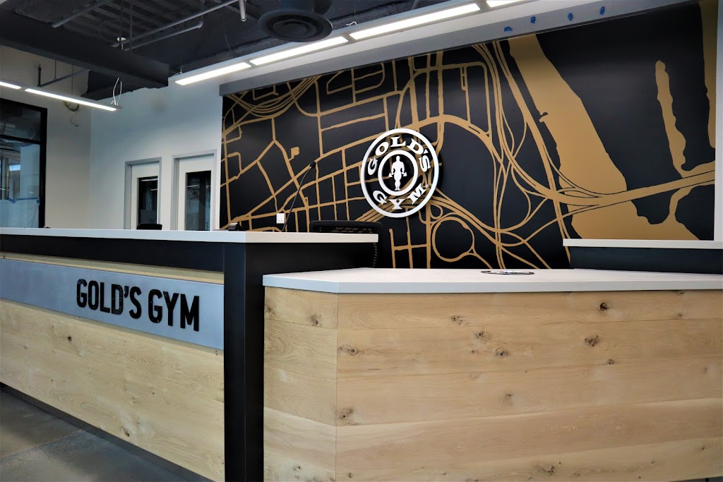  Gold's Gym