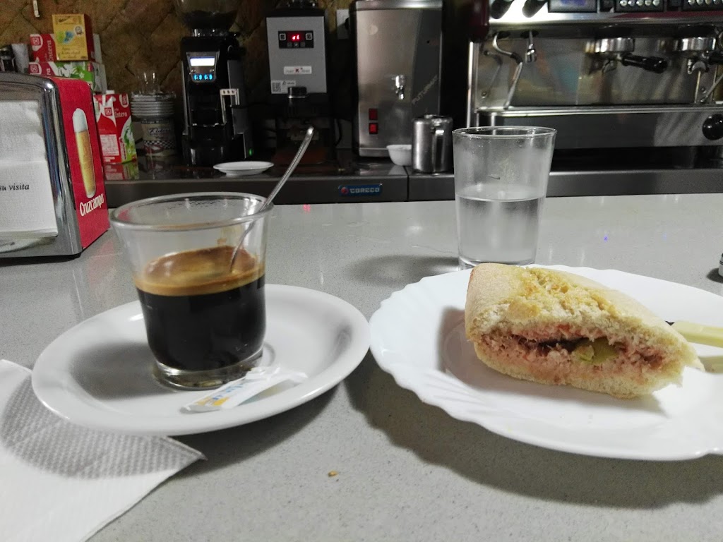 Vila-Cafe — Comida y bebida
