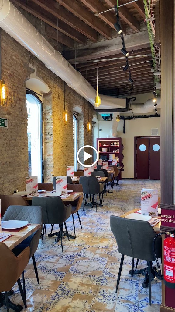 Restaurante La Tagliatella Huelva — Ambiente