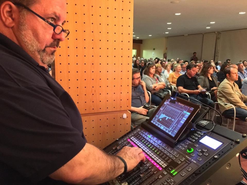 AUTO-RADIO CAMBRILS S.L.L. LOCAL