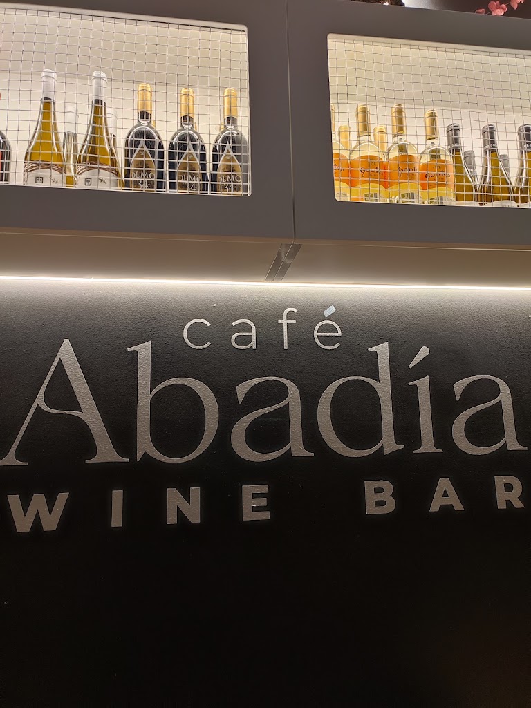 Cafe Bar Abadia — Ambiente