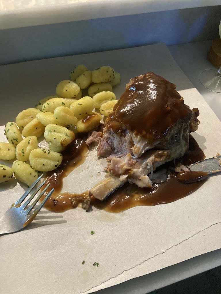 Mi Manuela — Comida y bebida