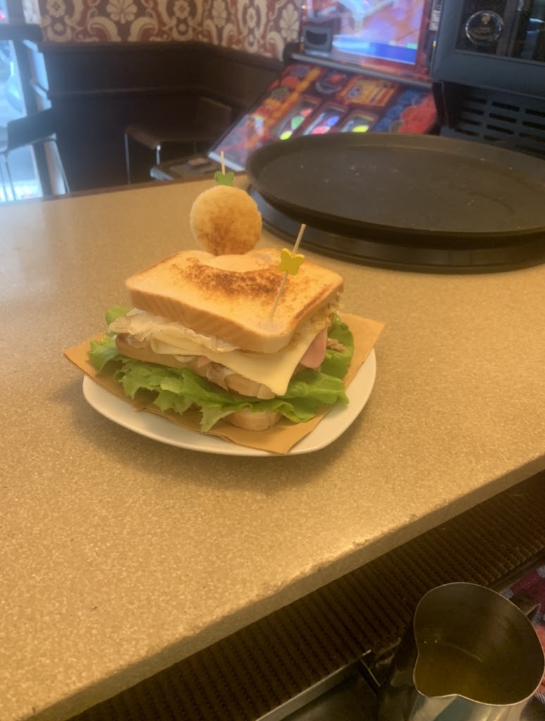 Boncafe — Comida y bebida