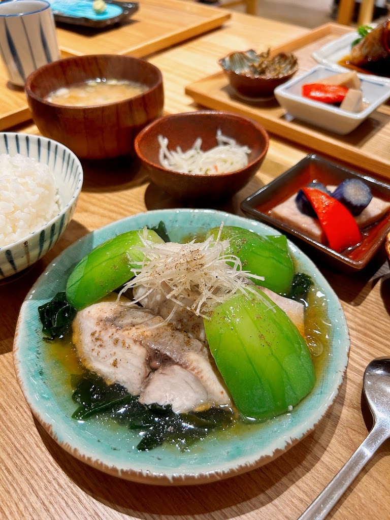 (日式料理) 靛實食堂 |定食|丼飯|生魚片|魚料理專門店 的照片