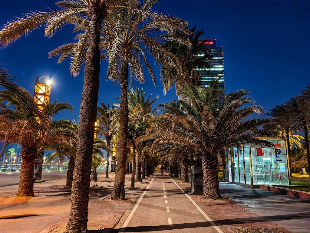 Paseo Maritimo Barceloneta (Jogging-Running)