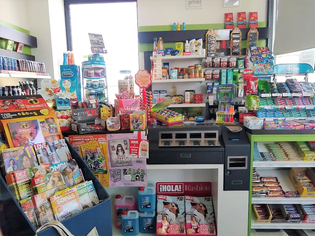 EconOil Costa Ballena — Interior
