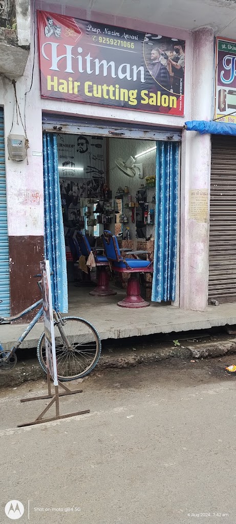 Hit Man Hair Cutting Saloon