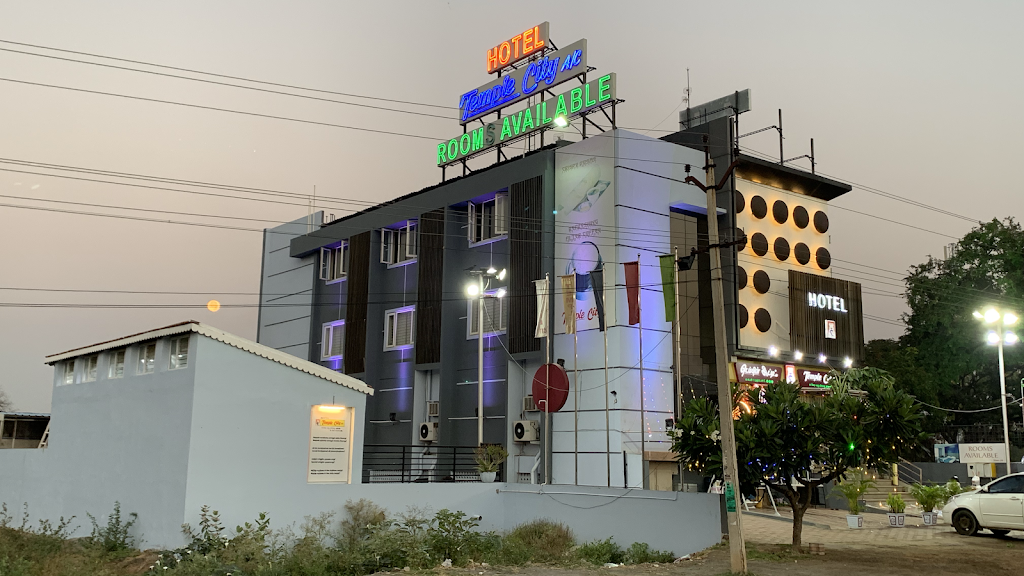 Hotel Temple City