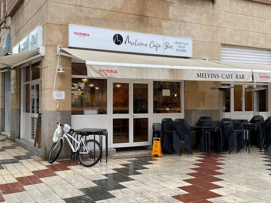Melvins Cafe bar