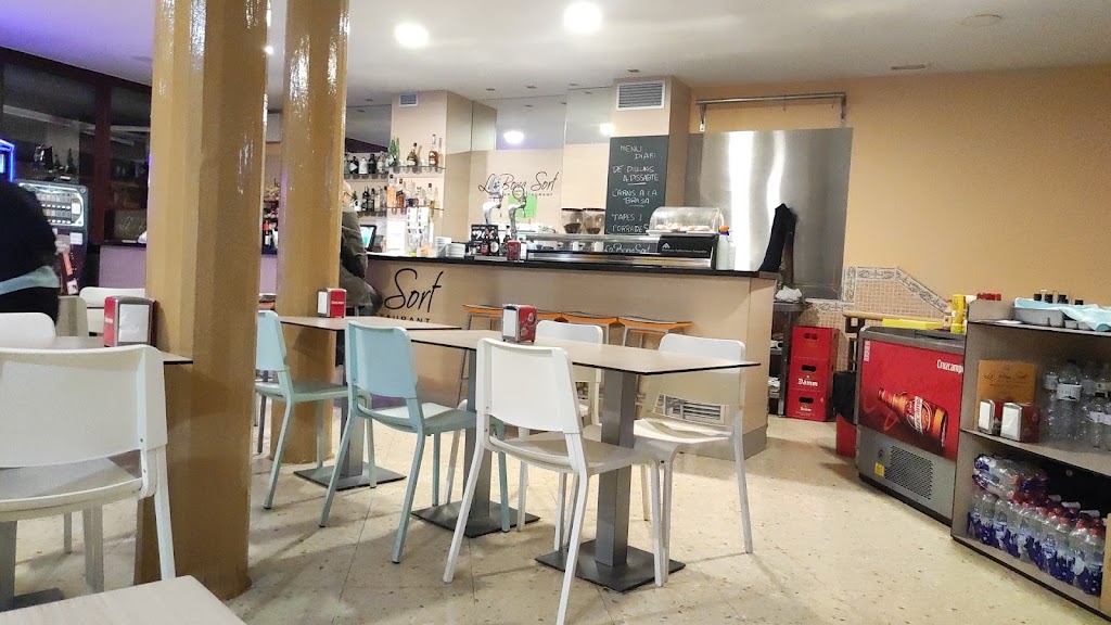 BAR RESTAURANT LA BONA SORT — Ambiente