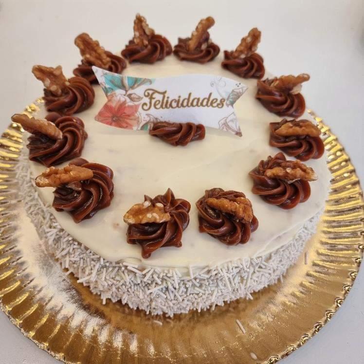 Cafeteria Rincon Uruguayo - Panaderia y Pasteleria Artesanal — Comida y bebida