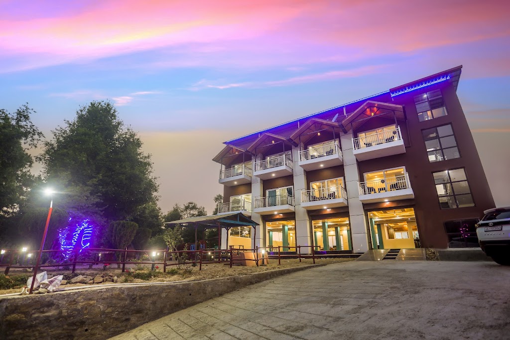 Mukteshwar Treat Resort Luxury Resort In Mukteshwar