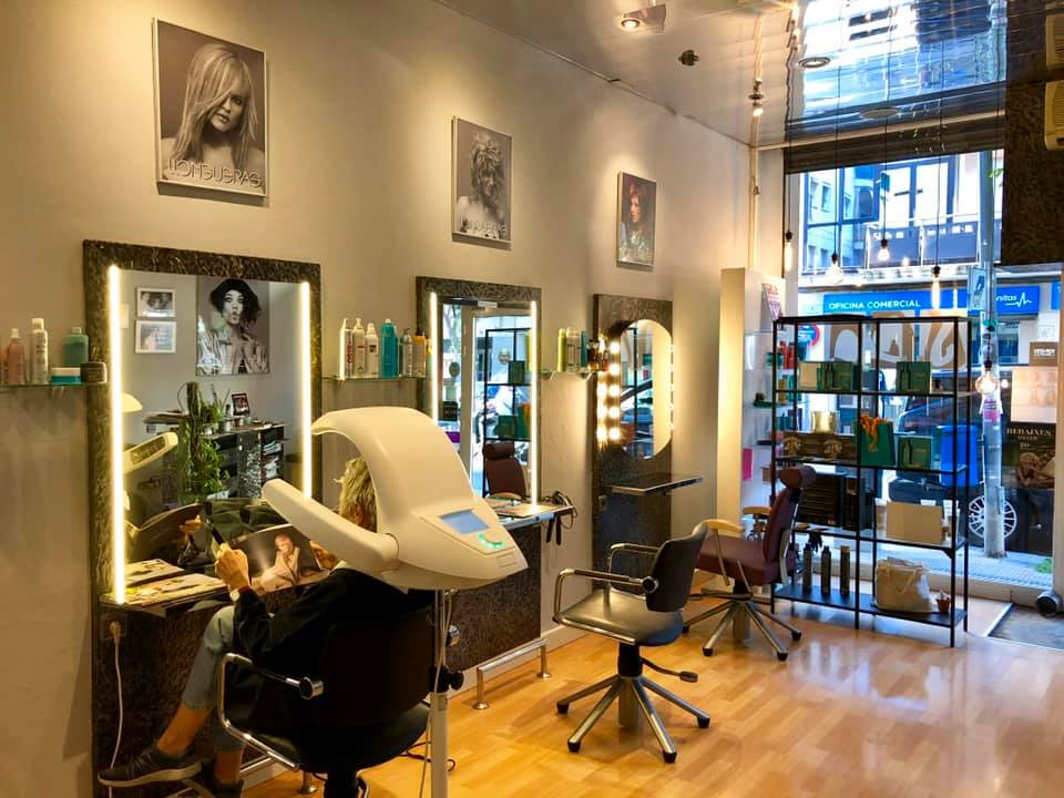 Salon JCQ Llongueras Vilanova i la Geltru — Interior
