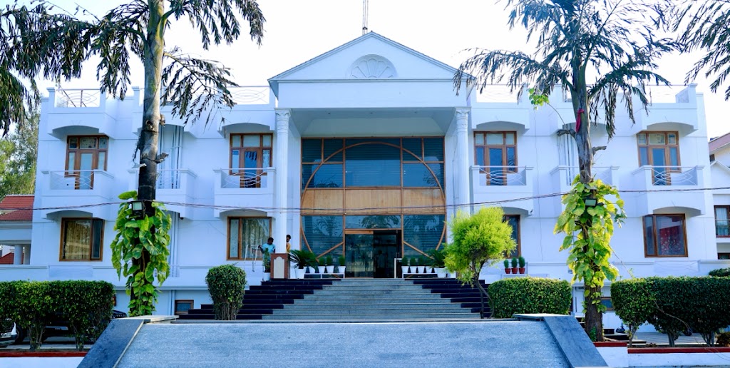 Hotel Kanha Resort