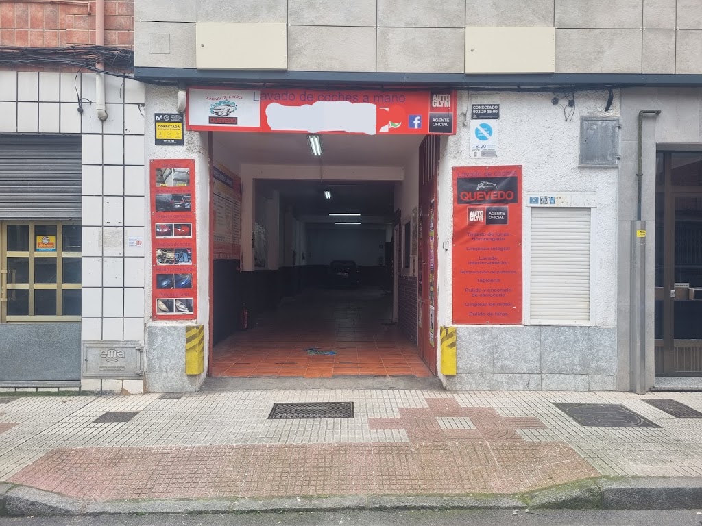 Lavado de coches a mano Quevedo — Exterior
