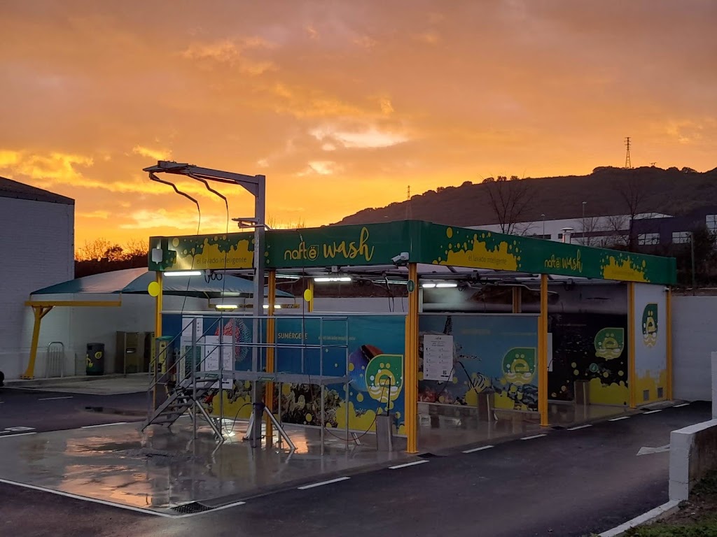 Gasolinera Nafte Circunde — Del propietario
