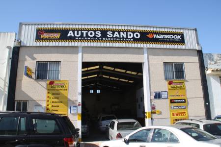 Autos Sando, SLL — Exterior