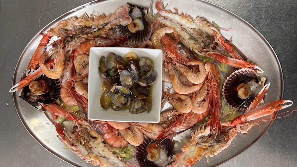 Restaurante El Pescador ( Isla Cristina ) — Comida y bebida