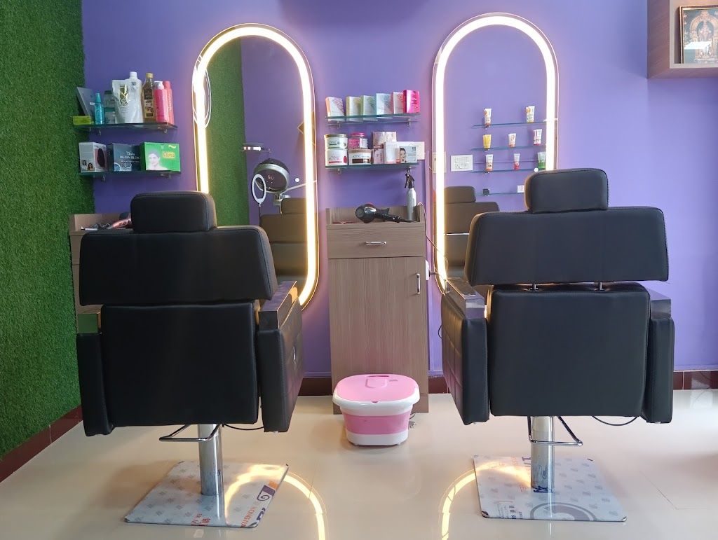 Rich Look Beauty Parlour