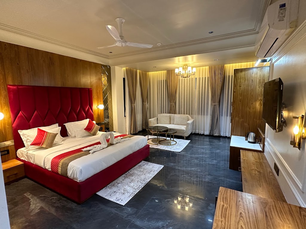 THE LPK CLUB & RESORT