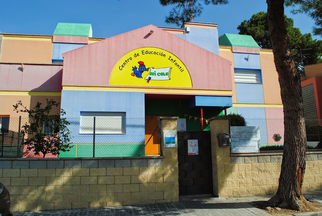 Centro Educativo Mi Cole
