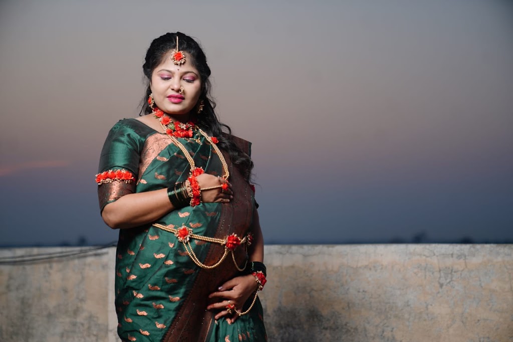 Priti Makeup Artist And Mehndi Artist