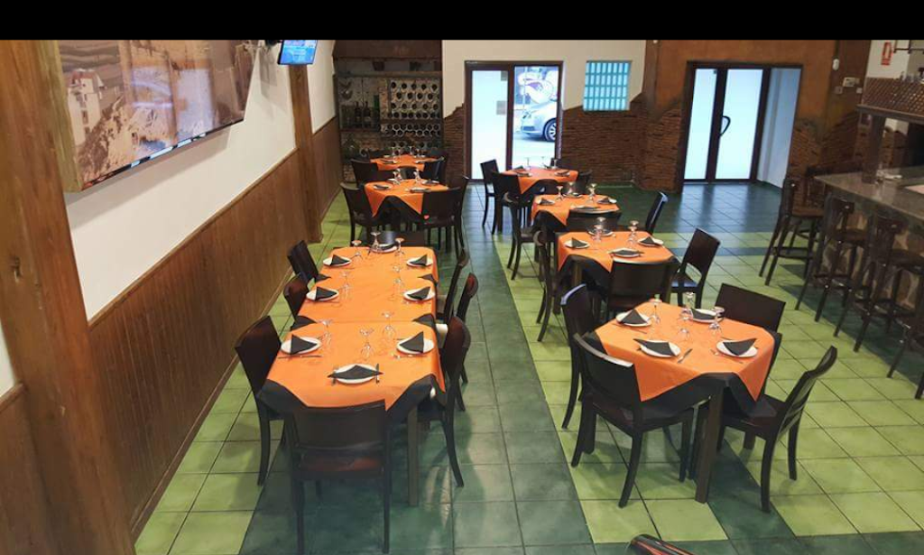 Restaurante Las Brasas — Ambiente