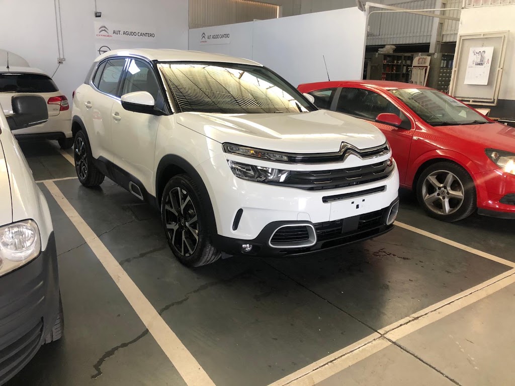 Citroen Pozoblanco - Taller Oficial — Interior
