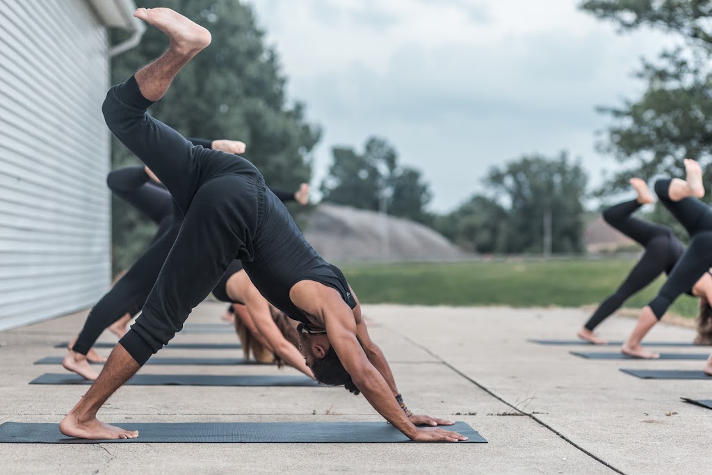  Evolve- Barre Yoga Pilates