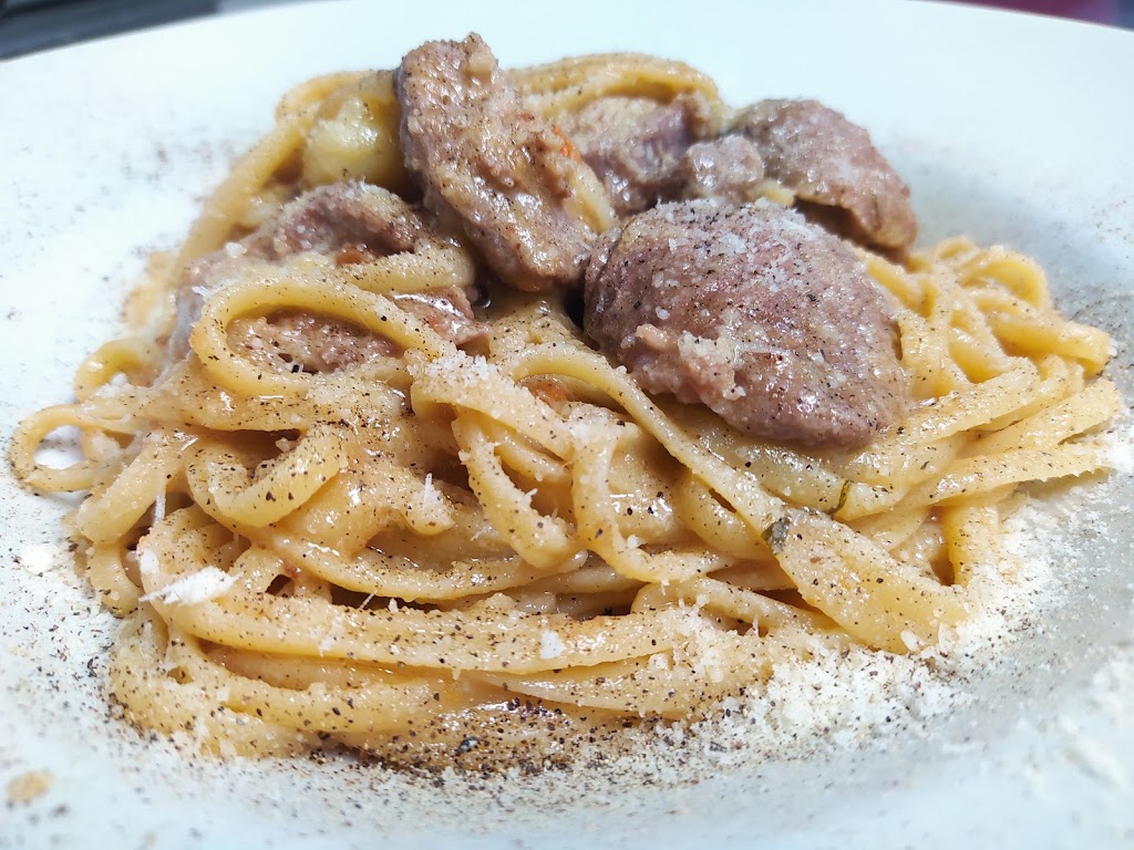 Oine Trattoria Italiana - cucina napoletana — Carbonara